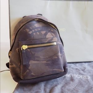 CAMOUFLAGE MEDIUM BUCKLEY BACKPACK